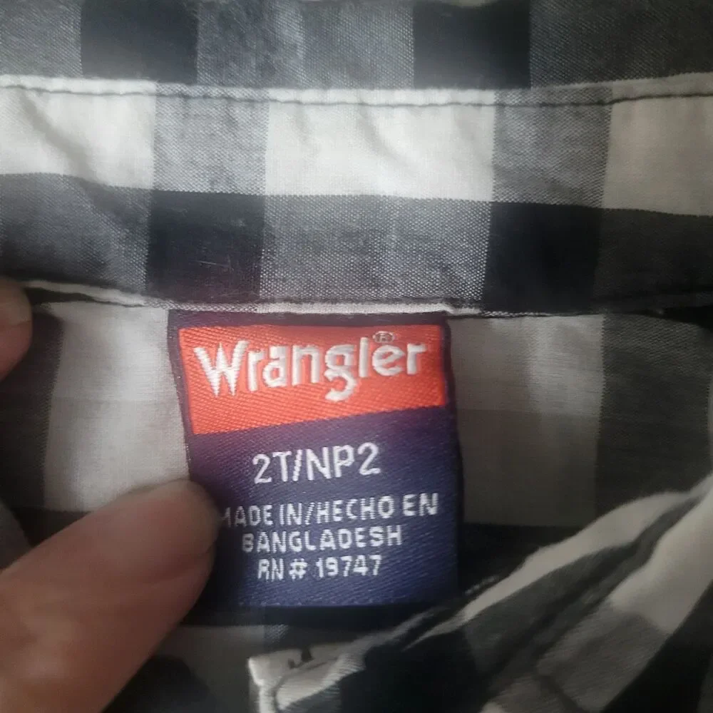 Wrangler Black White Plaid Button Down Shirt Boy's 2T Long Sleeve Red Horse
